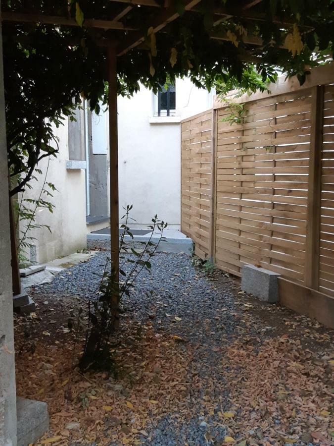 L'Abri d'Emilie - Chambre d'hôtes Saint-Xandre Exterior foto